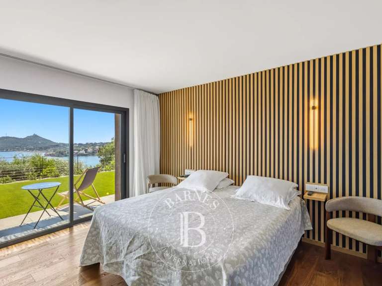 Villa avec Vue sur mer Saint-Raphaël - 5 chambres - 380m²