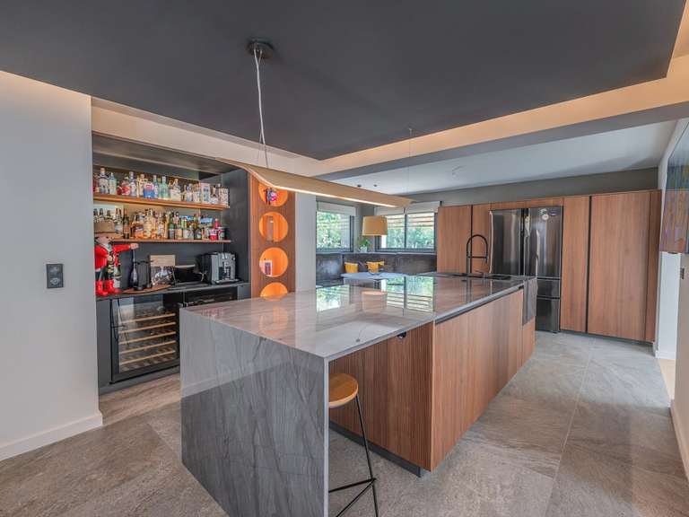 Villa Saint-Raphaël - 4 chambres - 380m²