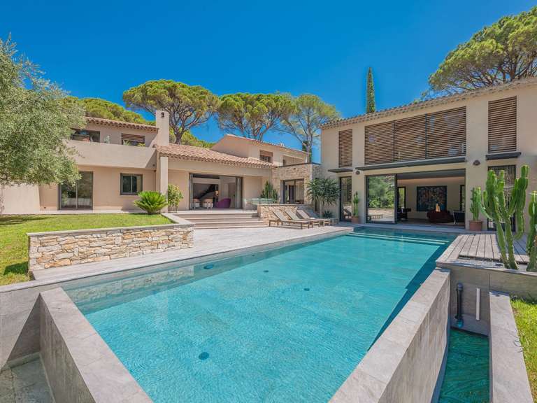 Villa Saint-Raphaël - 4 chambres - 380m²