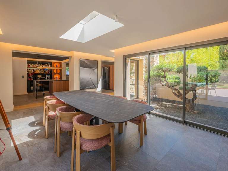Villa Saint-Raphaël - 4 chambres - 380m²