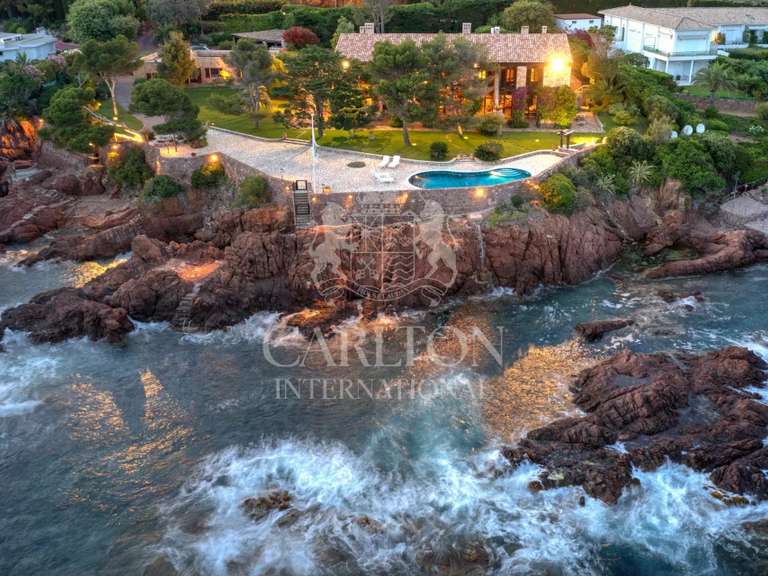 Villa avec Vue sur mer Saint-Raphaël - 9 chambres - 700m²