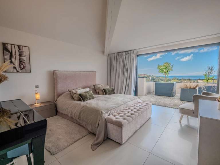 Villa with Sea view Saint-Raphaël - 6 bedrooms - 330m²