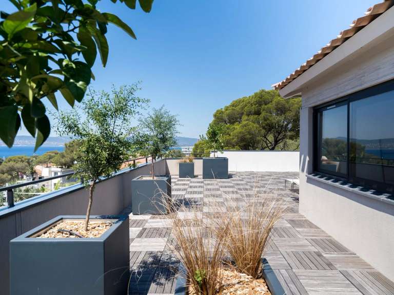 Villa with Sea view Saint-Raphaël - 6 bedrooms - 330m²