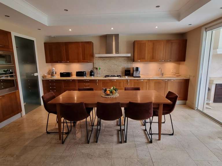 Villa Saint-Raphaël - 3 bedrooms - 430m²