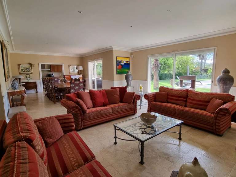Villa Saint-Raphaël - 3 bedrooms - 430m²