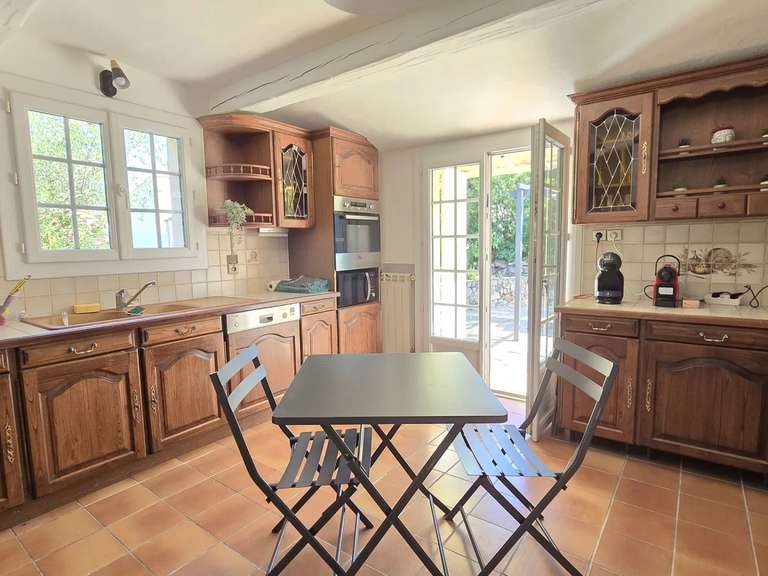 Villa Saint-Raphaël - 5 bedrooms - 180m²