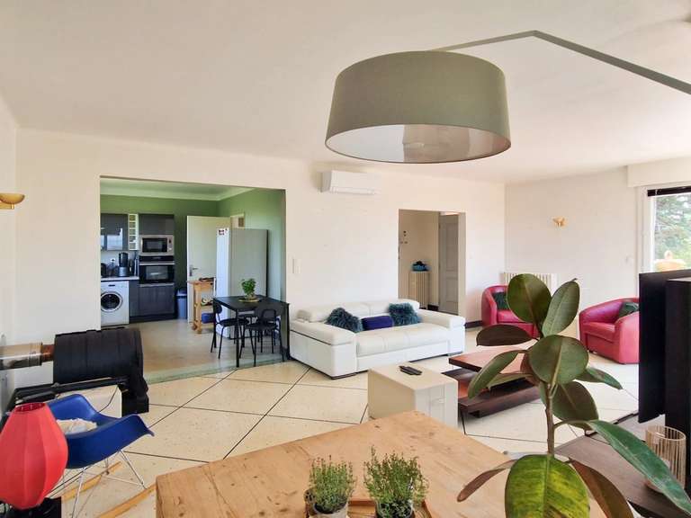 Villa Saint-Raphaël - 5 bedrooms - 226m²