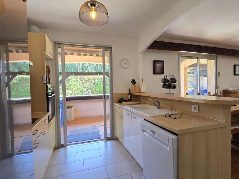 Villa Saint-Raphaël - 3 bedrooms - 130m²
