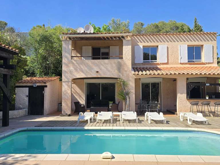 Villa Saint-Raphaël - 3 bedrooms - 130m²