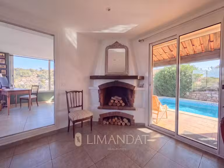 Villa Saint-Raphaël - 5 chambres - 123m²