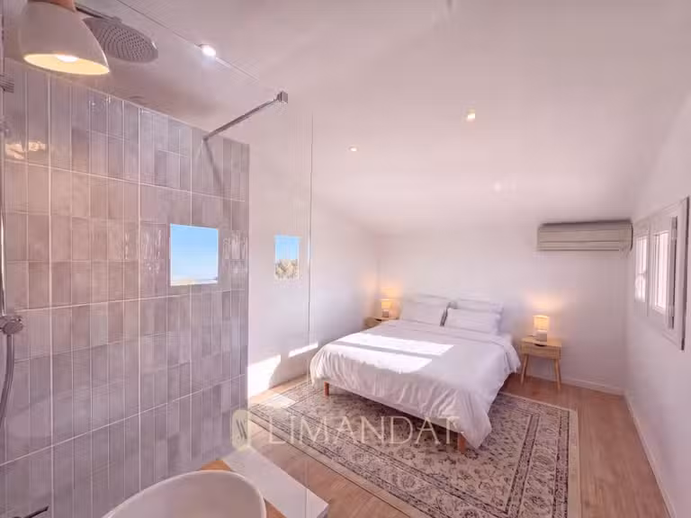 Villa Saint-Raphaël - 5 chambres - 123m²