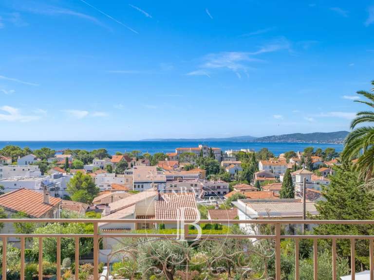 Villa with Sea view Saint-Raphaël - 6 bedrooms - 260m²