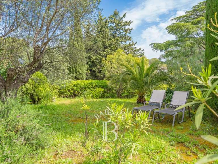Villa Saint-Raphaël - 4 bedrooms - 220m²