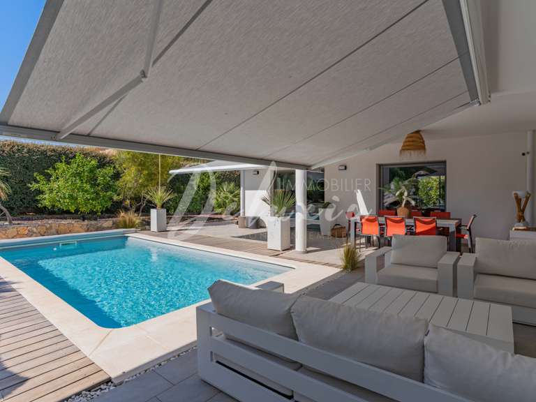 Villa Saint-Raphaël - 3 chambres - 162m²