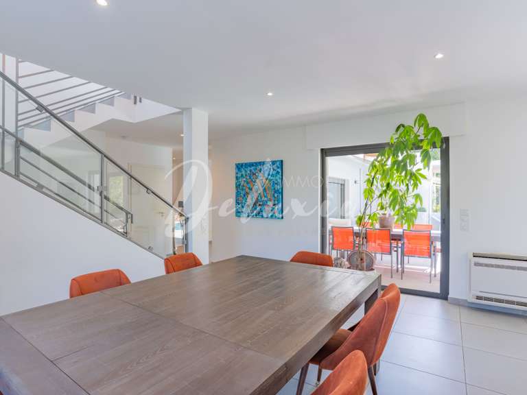 Villa Saint-Raphaël - 3 chambres - 162m²