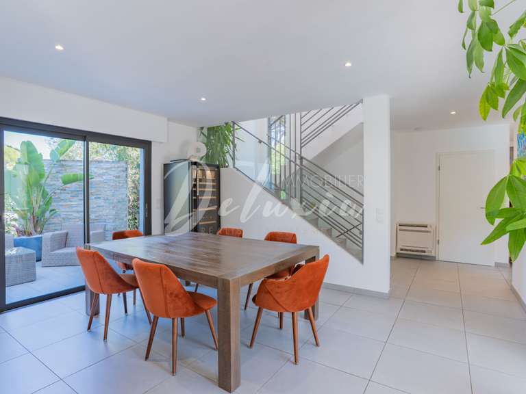 Villa Saint-Raphaël - 3 chambres - 162m²