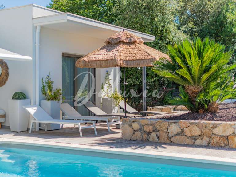 Villa Saint-Raphaël - 3 chambres - 162m²