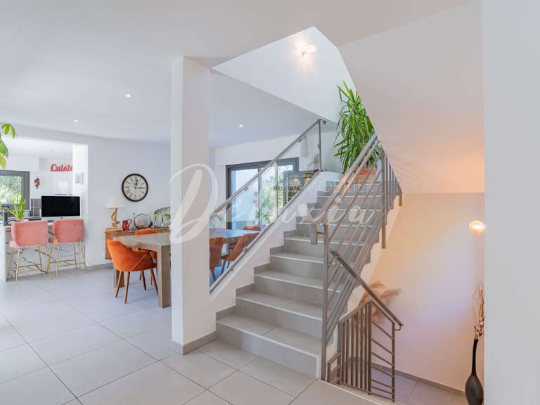 Villa Saint-Raphaël - 3 chambres - 162m²