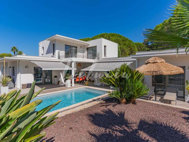 Villa Saint-Raphaël - 3 chambres - 162m²