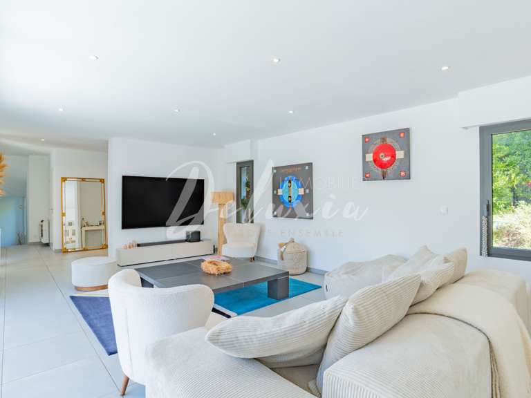 Villa Saint-Raphaël - 3 chambres - 162m²