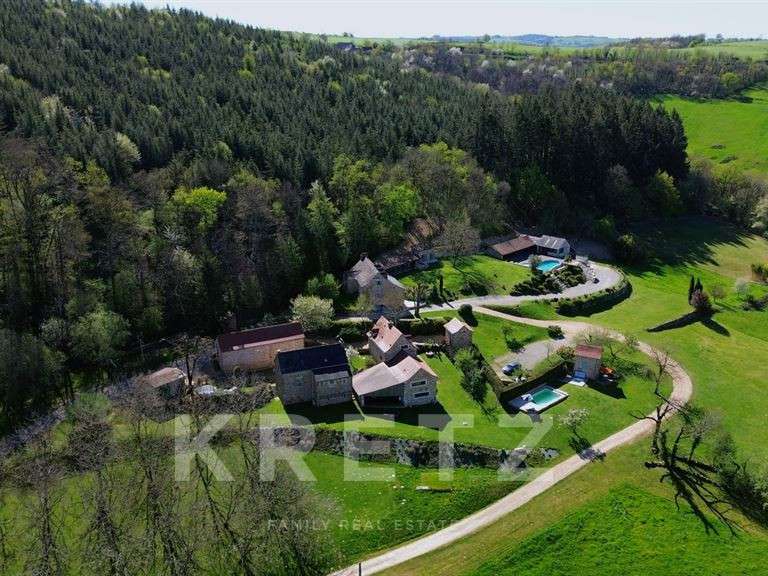 Maison Saint-Rémy - 16 chambres - 680m²