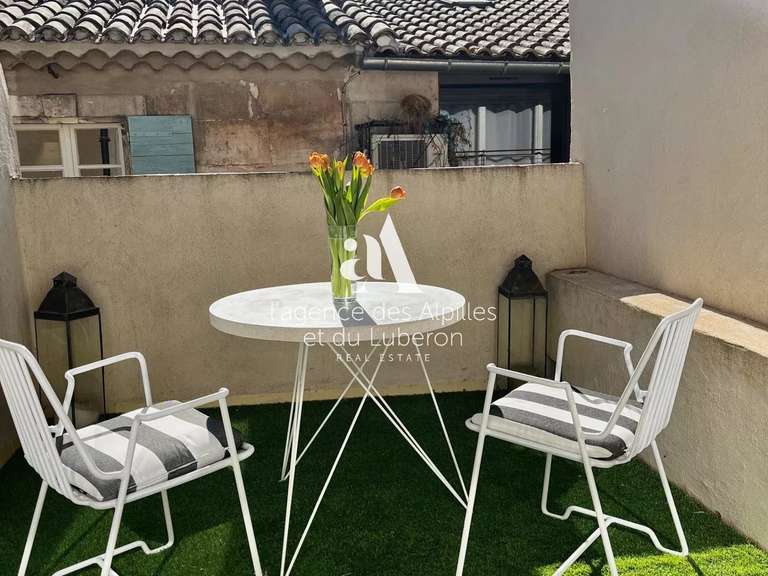 Appartement Saint-Rémy-de-Provence - 2 chambres - 115m²