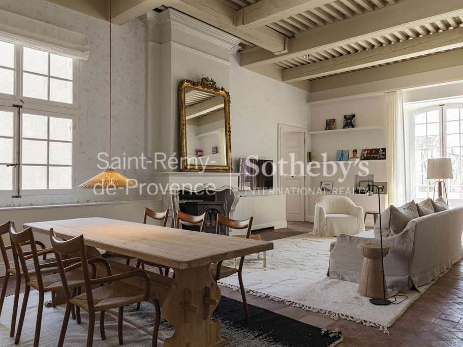 Mansion Saint-Rémy-de-Provence