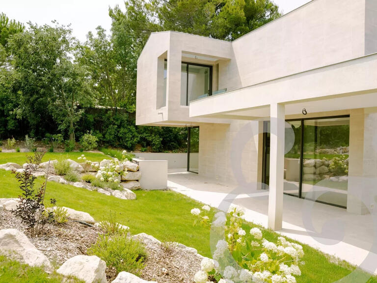 Sale House Saint-Rémy-de-Provence - 5 bedrooms