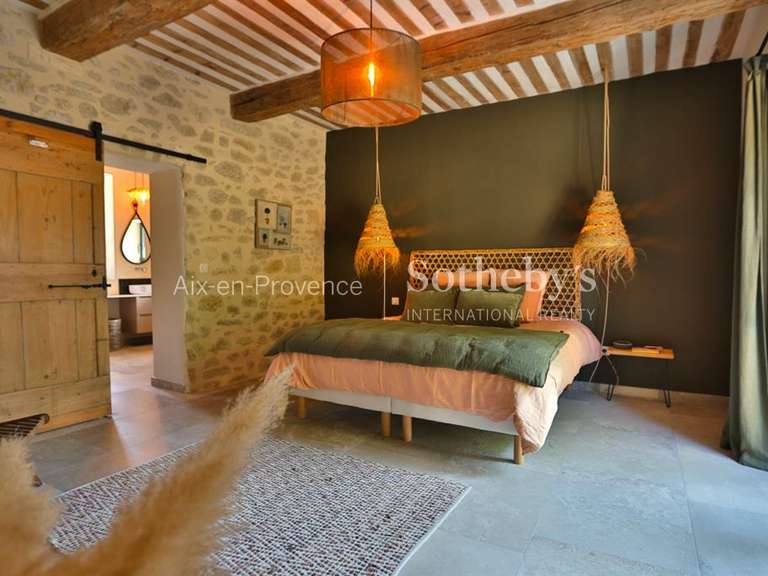Maison Saint-Rémy-de-Provence - 4 chambres - 290m²