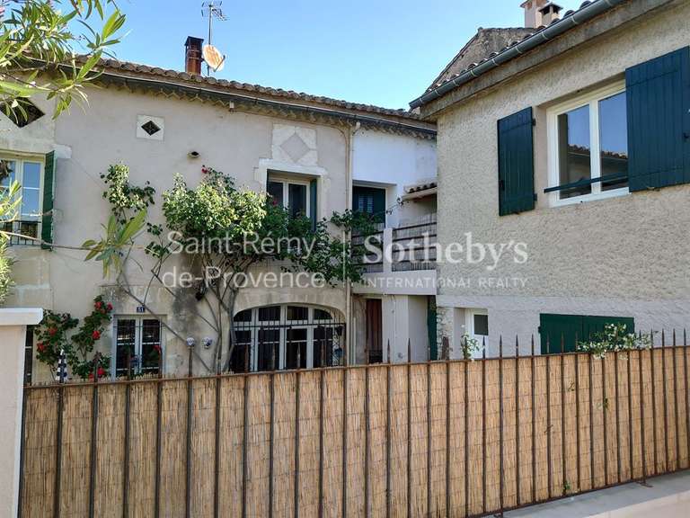 Maison Saint-Rémy-de-Provence - 4 chambres - 300m²