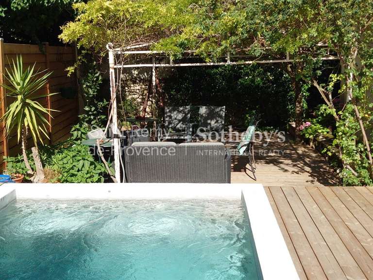 Maison Saint-Rémy-de-Provence - 4 chambres - 300m²