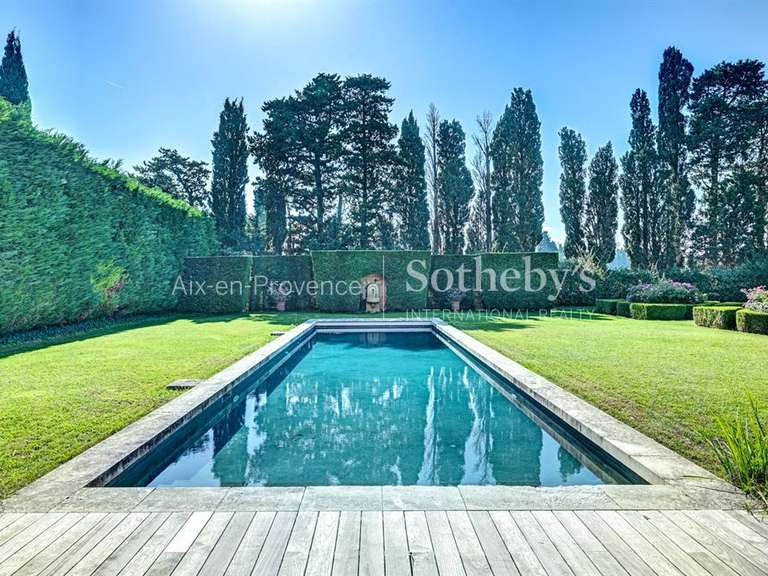 Maison Saint-Rémy-de-Provence - 5 chambres - 400m²