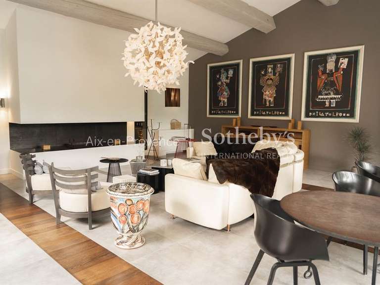 House Saint-Rémy-de-Provence - 8 bedrooms - 716m²