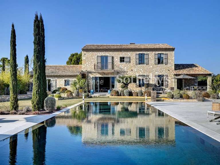 House Saint-Rémy-de-Provence - 7 bedrooms - 450m²