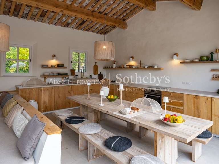 Maison Saint-Rémy-de-Provence - 6 chambres - 420m²