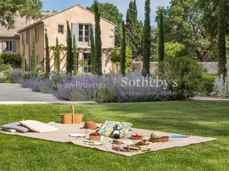 House Saint-Rémy-de-Provence