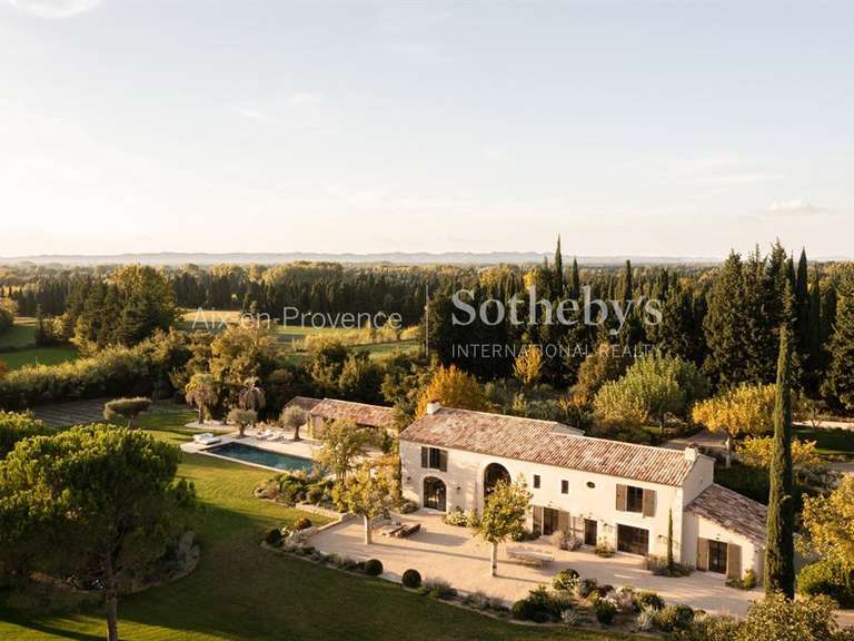 Maison Saint-Rémy-de-Provence - 5 chambres - 400m²