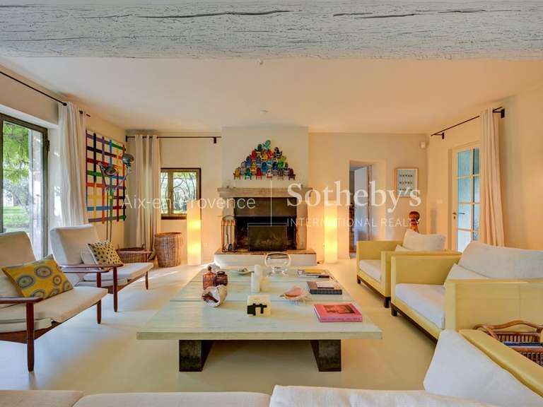 Maison Saint-Rémy-de-Provence - 6 chambres - 300m²