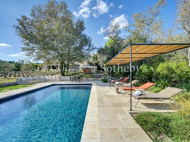 Maison Saint-Rémy-de-Provence - 5 chambres - 270m²