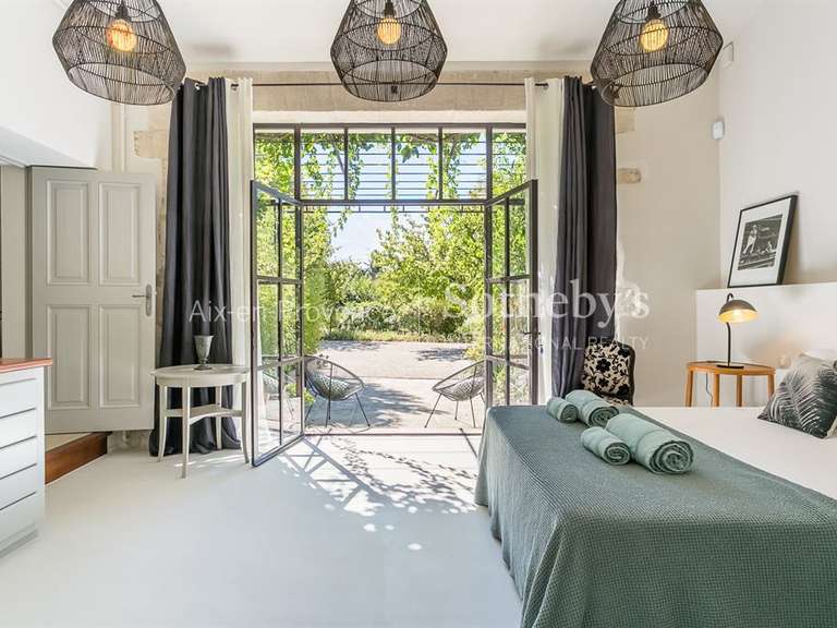 Maison Saint-Rémy-de-Provence - 6 chambres - 400m²