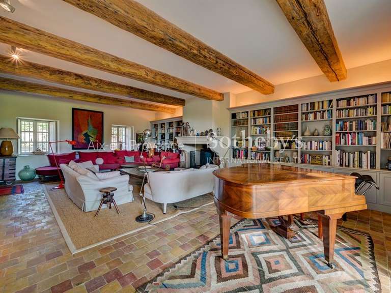 House Saint-Rémy-de-Provence - 6 bedrooms - 424m²