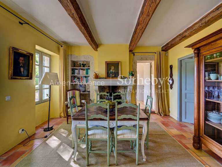 House Saint-Rémy-de-Provence - 6 bedrooms - 424m²