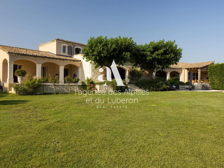 House Saint-Rémy-de-Provence - 5 bedrooms - 230m²
