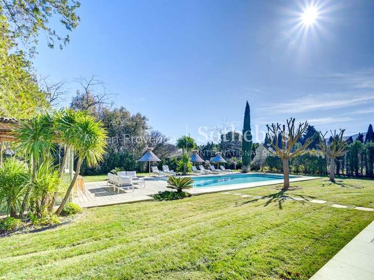 Maison Saint-Rémy-de-Provence - 5 chambres - 270m²