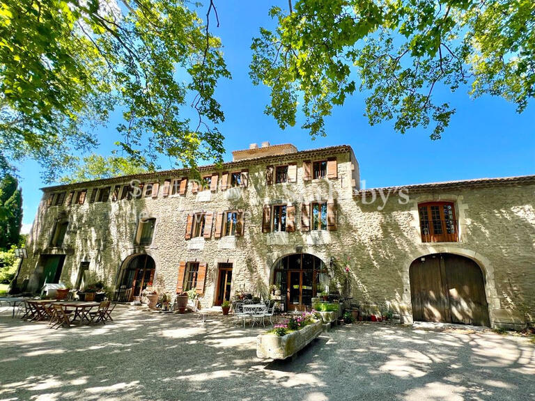 Vente Maison Saint-Rémy-de-Provence - 8 chambres