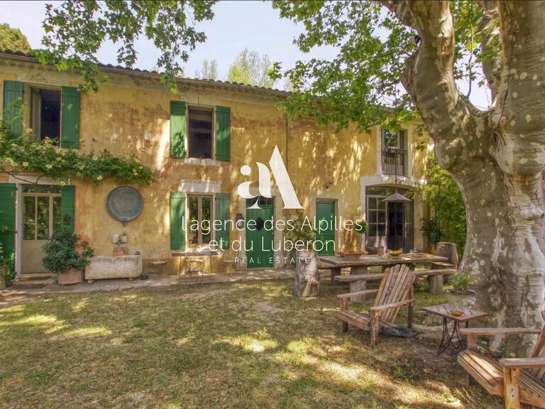 Maison Saint-Rémy-de-Provence - 4 chambres - 281m²