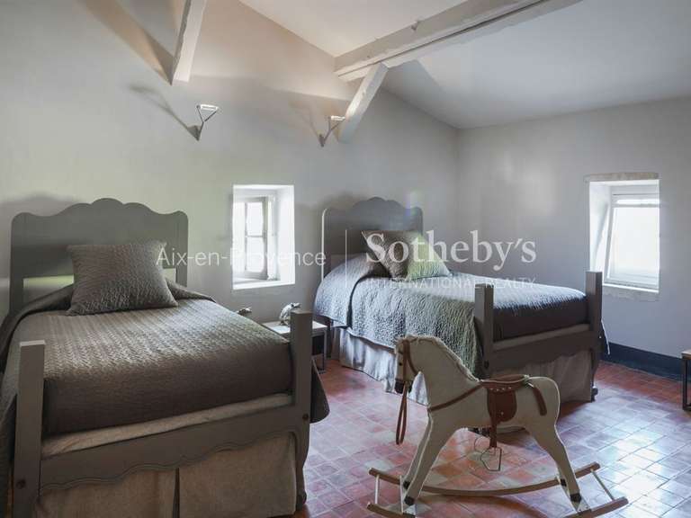 Maison Saint-Rémy-de-Provence - 6 chambres - 450m²