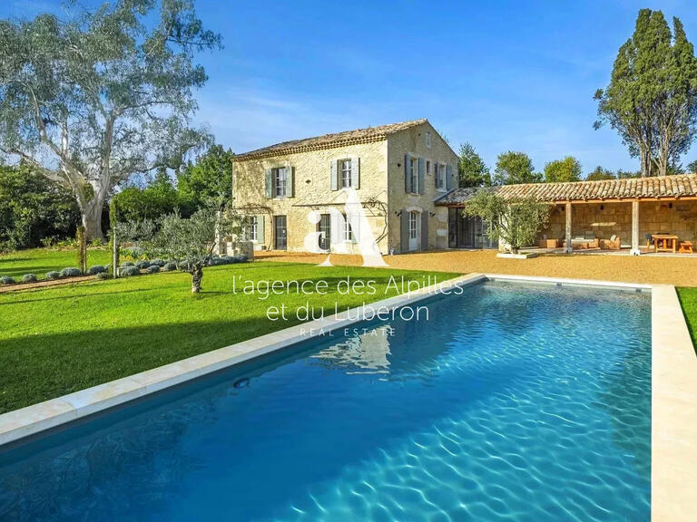 Maison Saint-Rémy-de-Provence - 5 chambres - 250m²