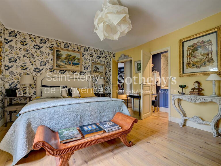 Maison Saint-Rémy-de-Provence - 6 chambres - 300m²