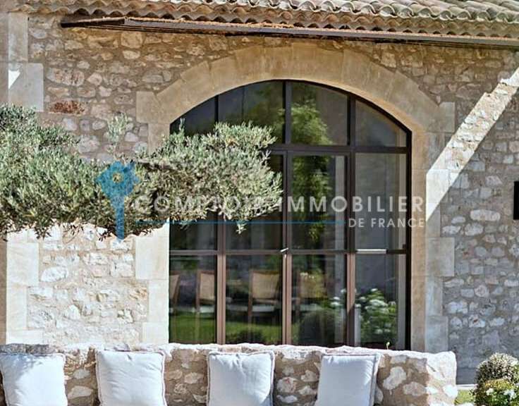 Maison Saint-Rémy-de-Provence - 6 chambres - 360m²